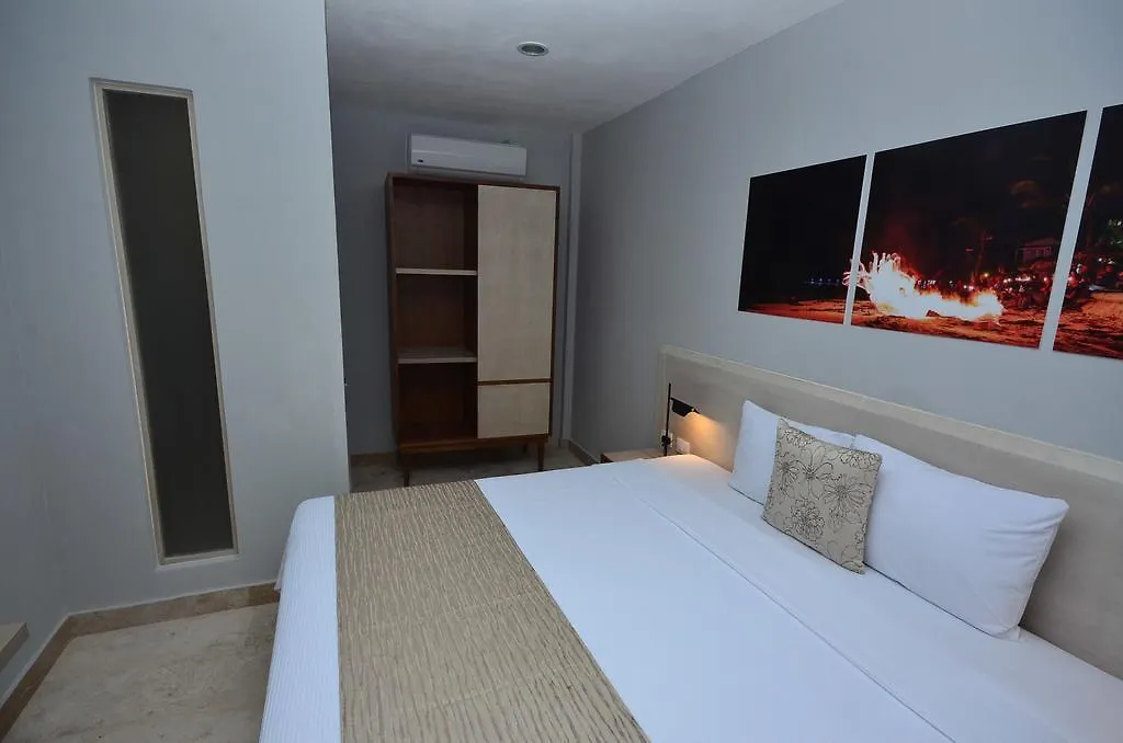Hotelito Del Mar Playa Del Carmen Mexico